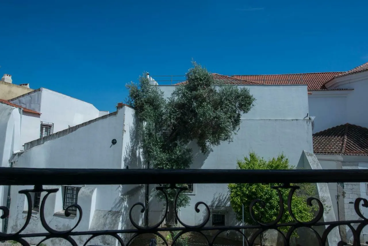 Portugal Here I Come - Alfama Lisboa Portugália