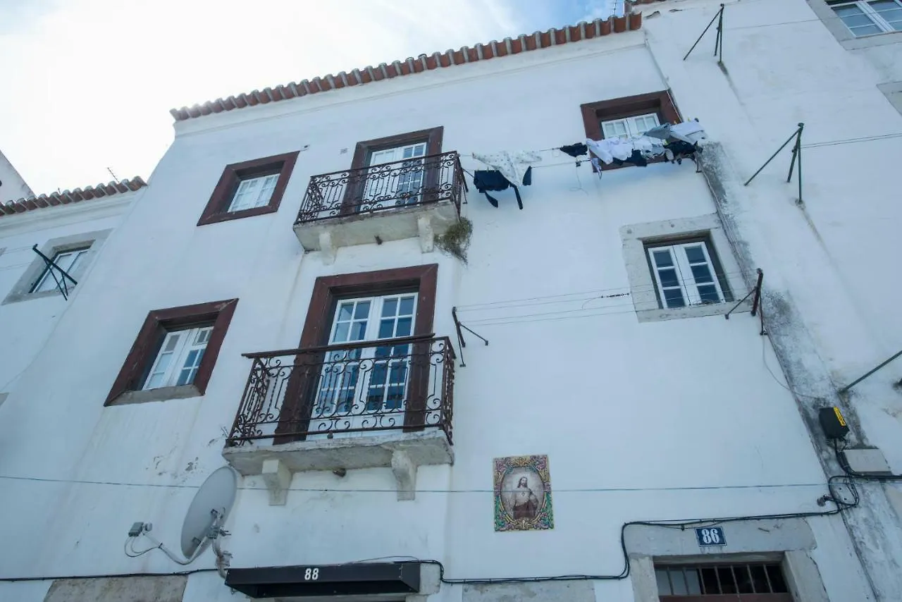 Portugal Here I Come - Alfama Lisboa 0*,